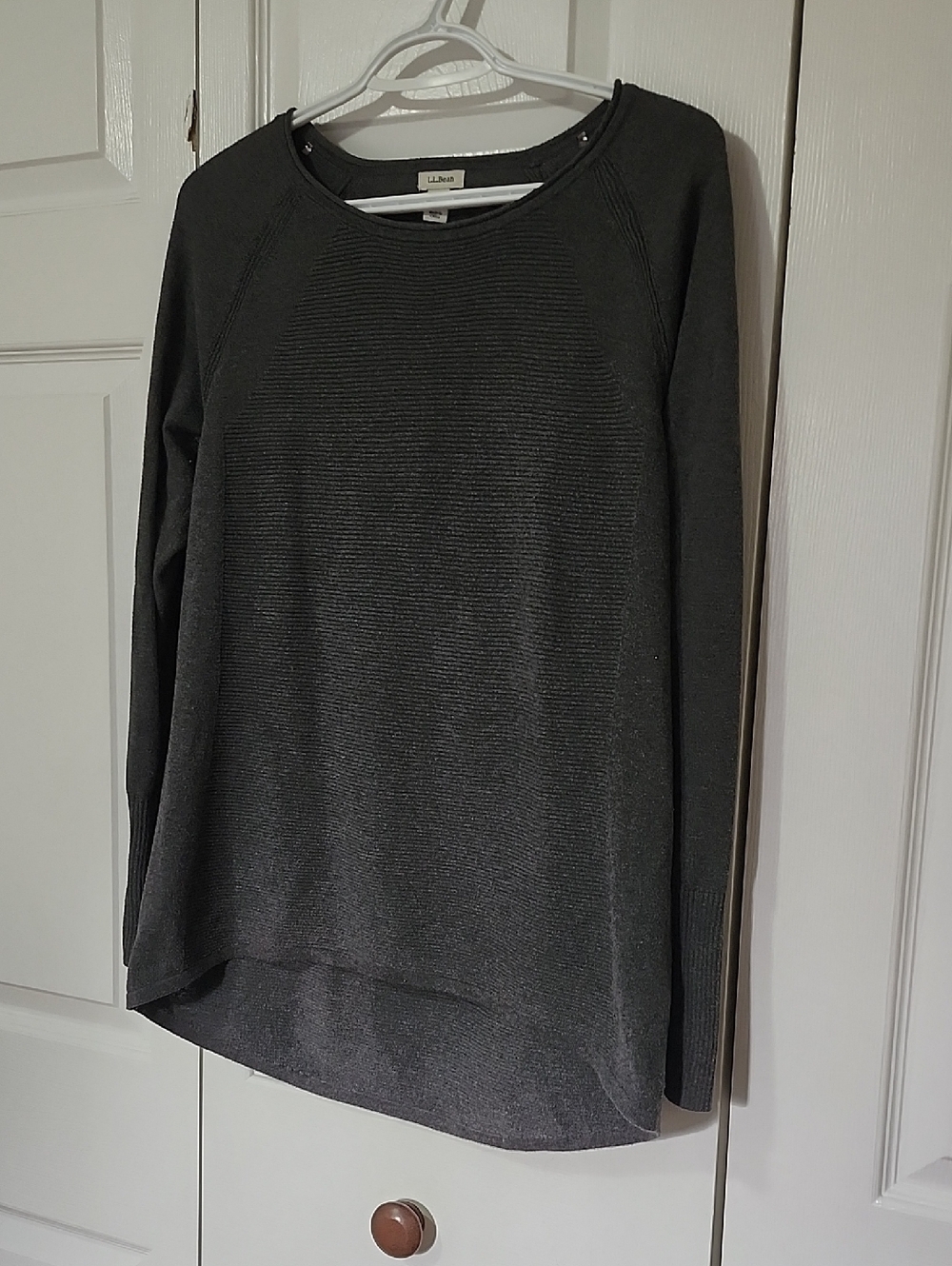 L.L. Bean Charcoal Gray Long Sleeve Knit Sweater